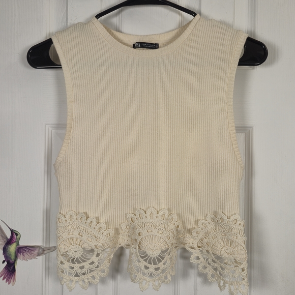 ZARA Cream Ribbed Knit Crochet Lace Hem Crop Top M Cottagecore Boho Sleeveless - Picture 2 of 7